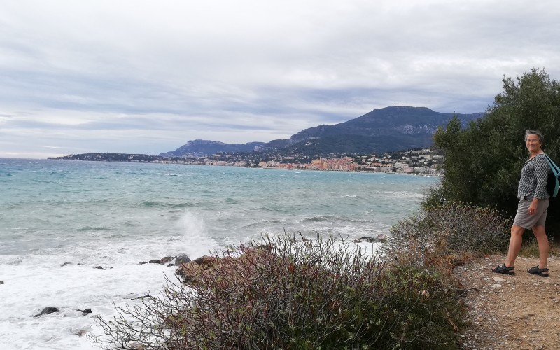 harde wind aan zee.jpg