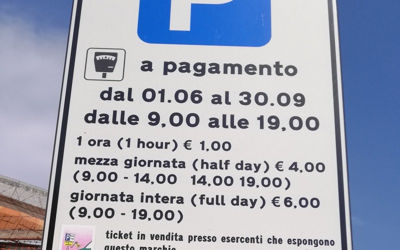 parcheggio a pagamento.jpg